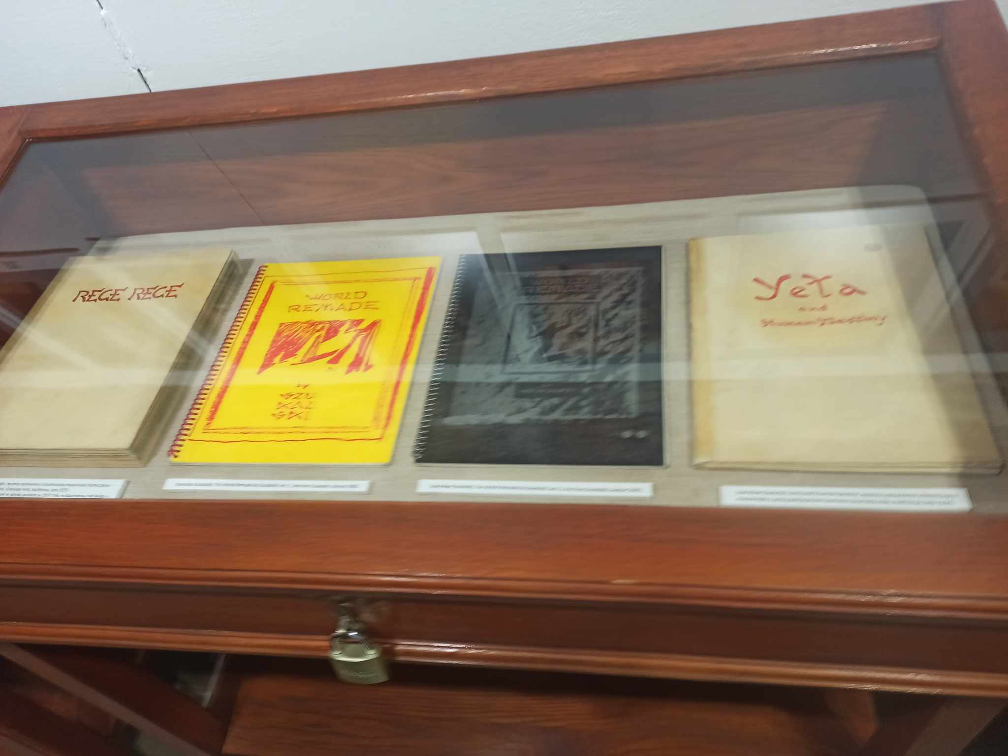 Zachwyt Tatuażem: Niezapomniana Wizyta w Galerii BWA „u Jaksy” w Miechowie