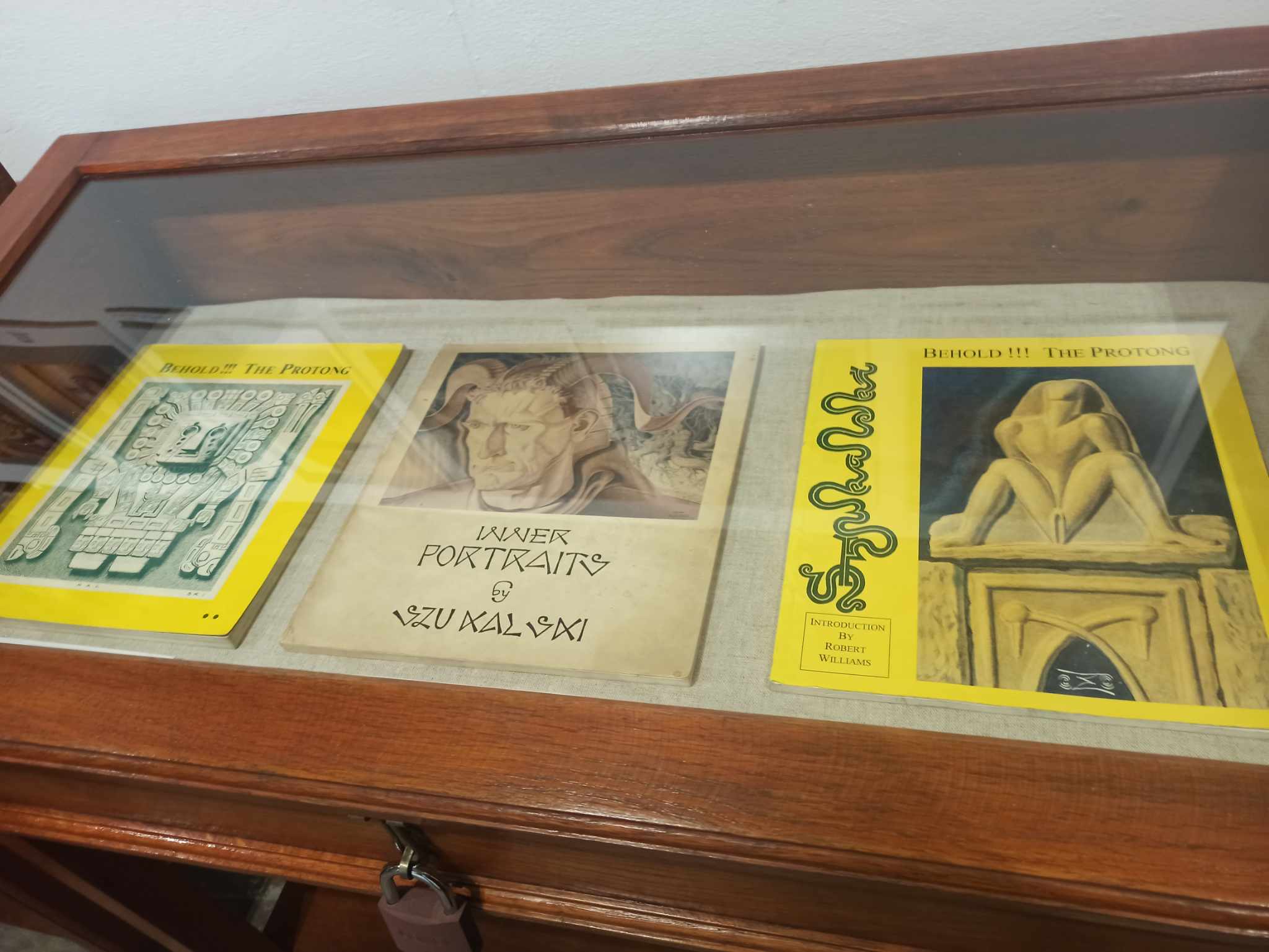 Zachwyt Tatuażem: Niezapomniana Wizyta w Galerii BWA „u Jaksy” w Miechowie