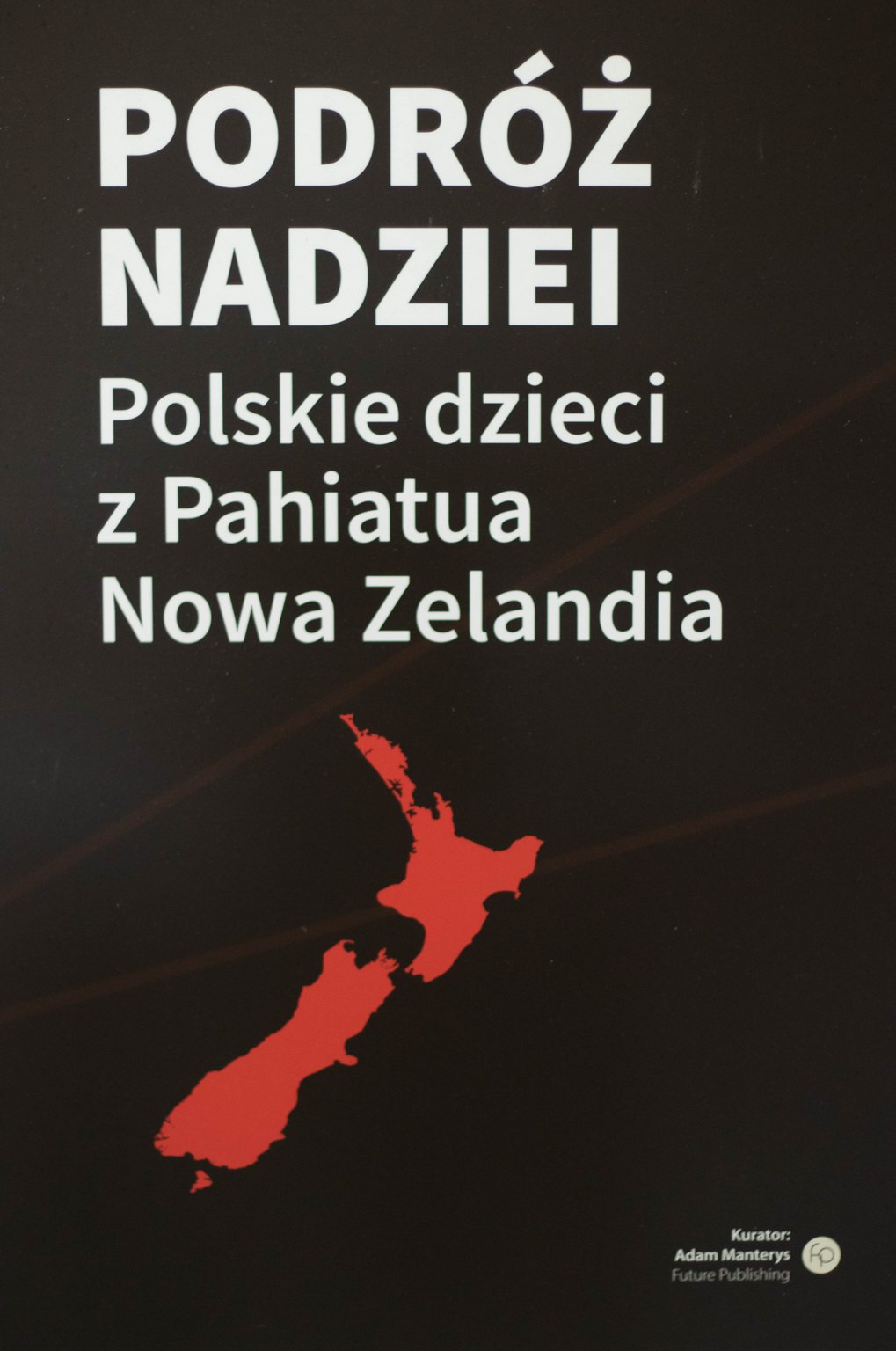 „Podróż nadziei" – wystawa patriotyczna zorganizowana w naszej Bursie