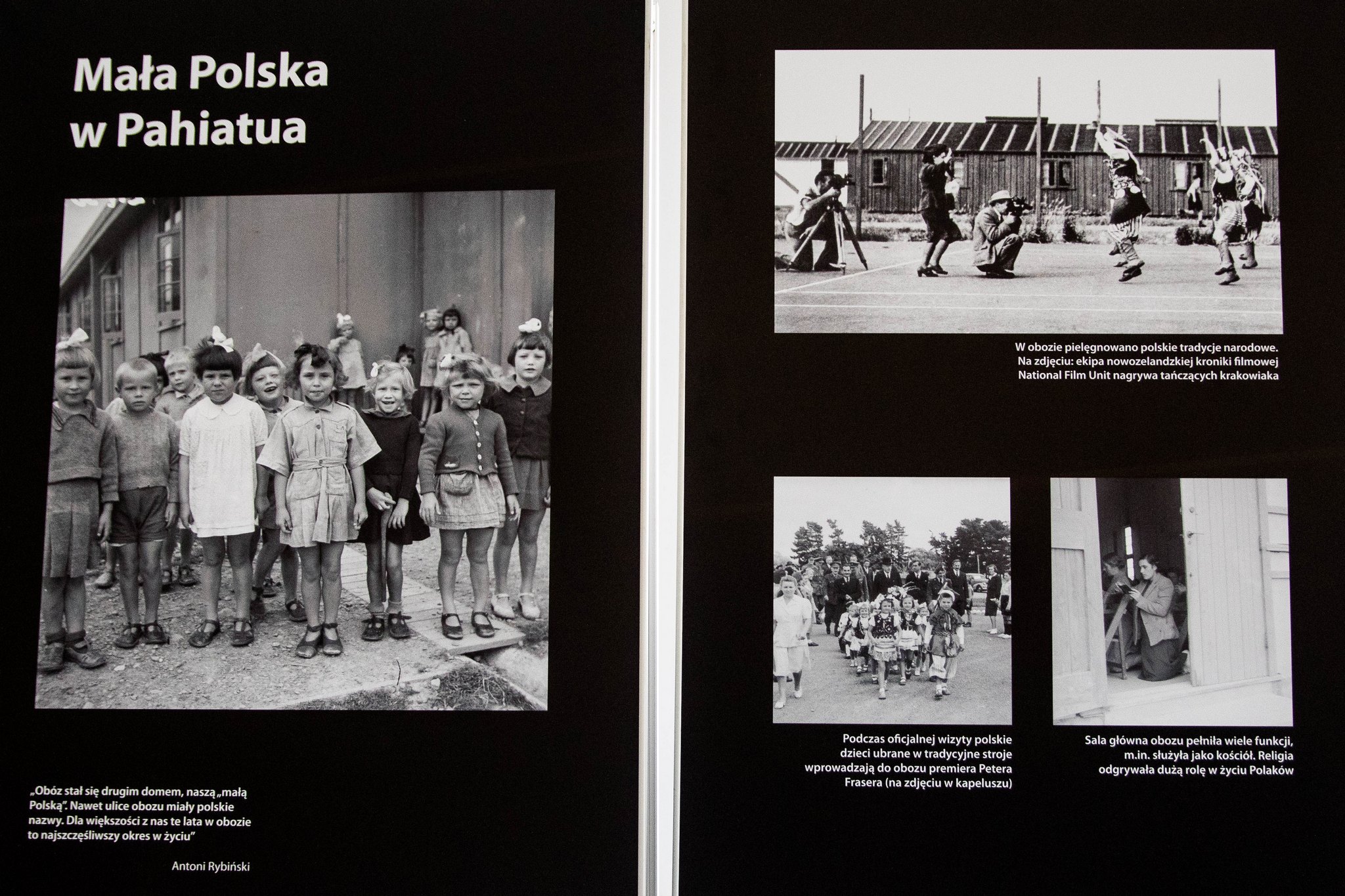 „Podróż nadziei" – wystawa patriotyczna zorganizowana w naszej Bursie