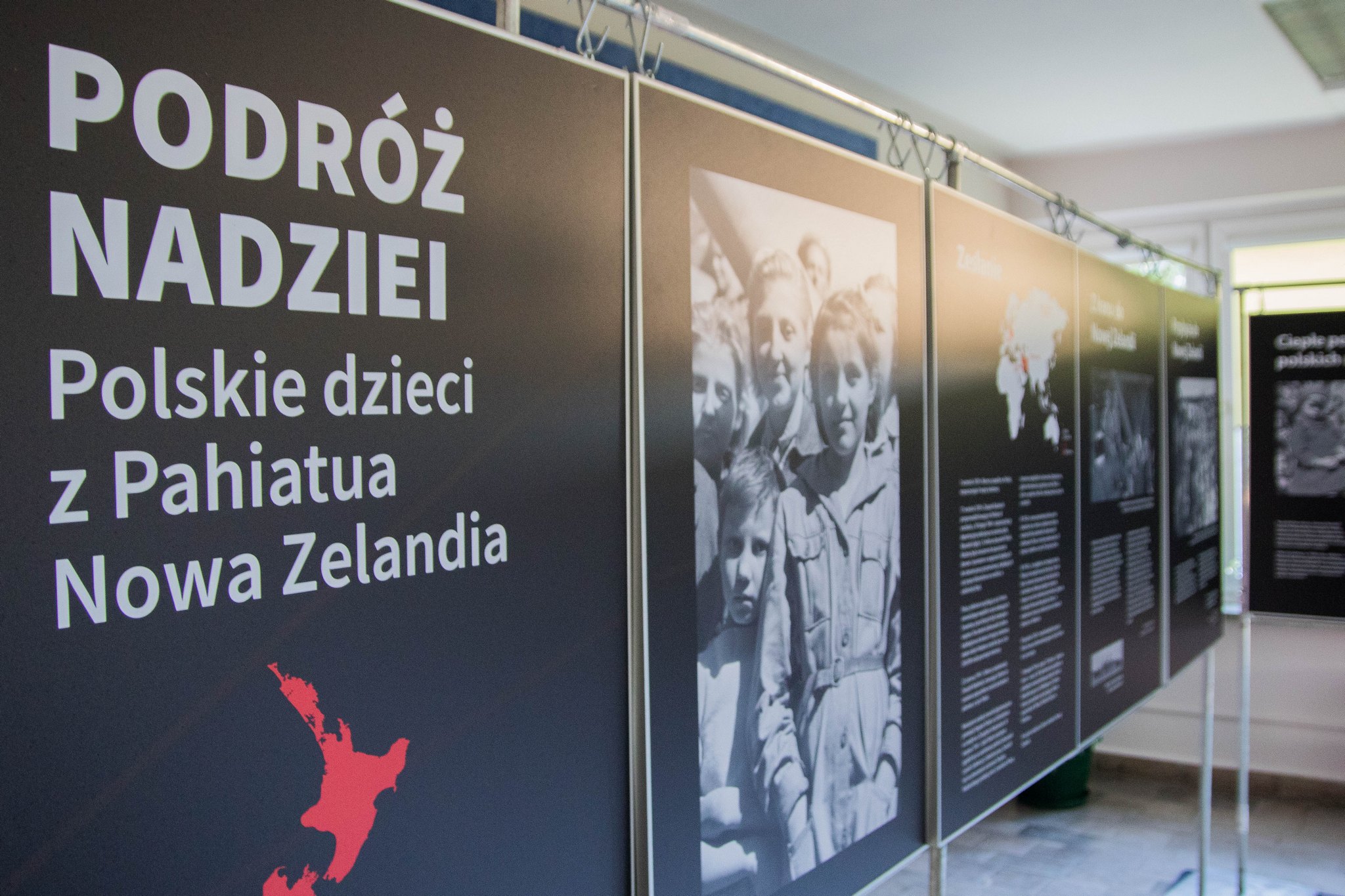 „Podróż nadziei" – wystawa patriotyczna zorganizowana w naszej Bursie