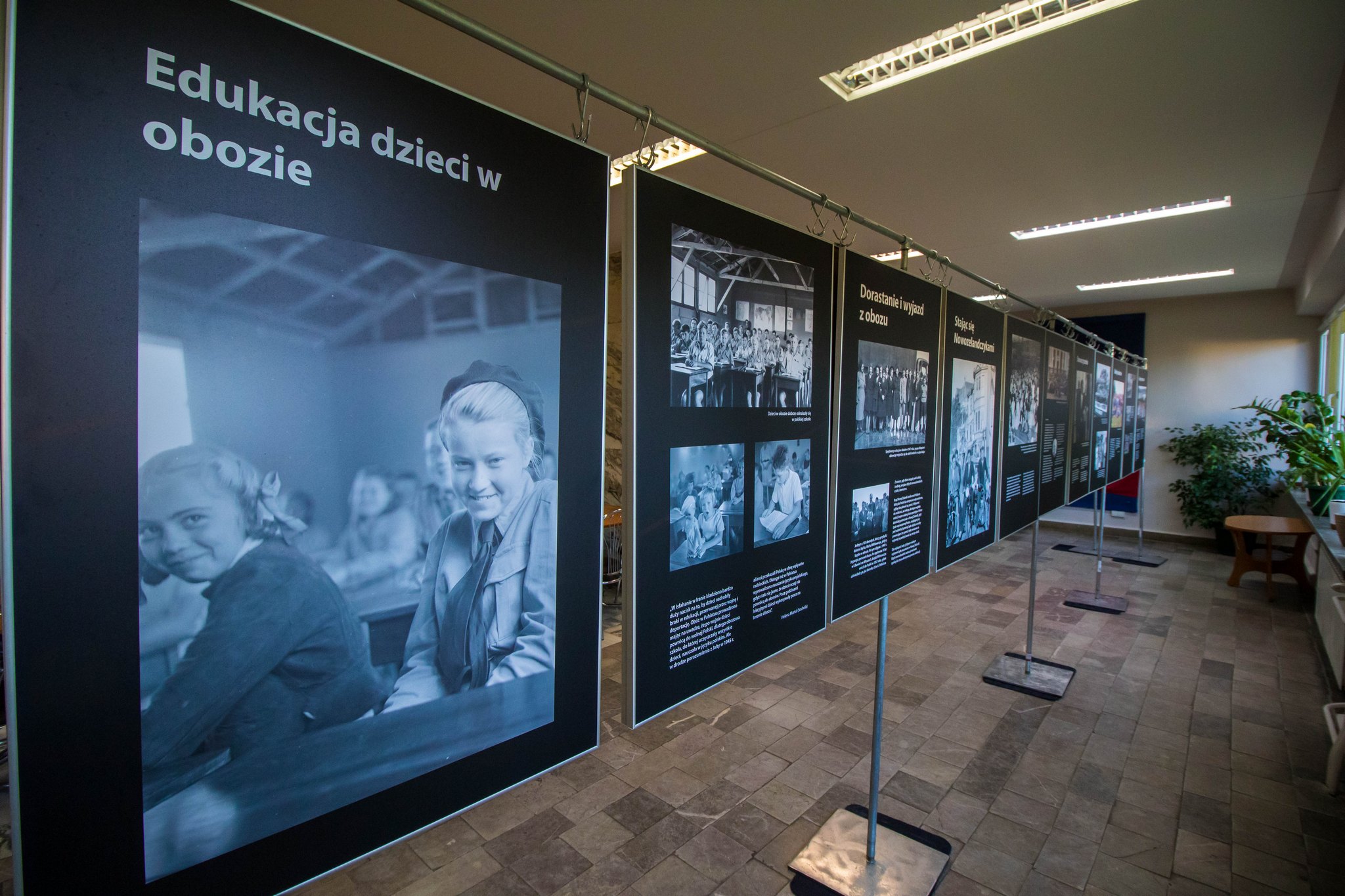 „Podróż nadziei" – wystawa patriotyczna zorganizowana w naszej Bursie