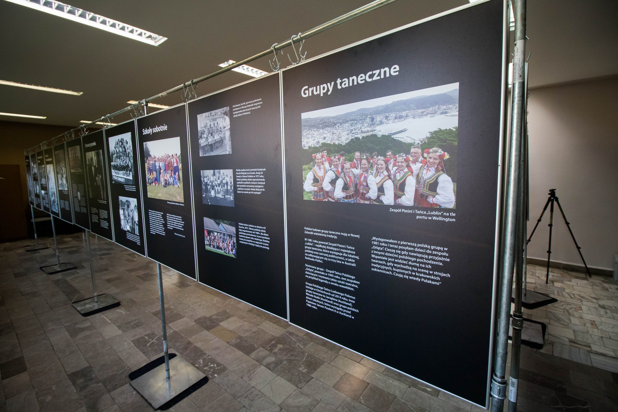 „Podróż nadziei" – wystawa patriotyczna zorganizowana w naszej Bursie