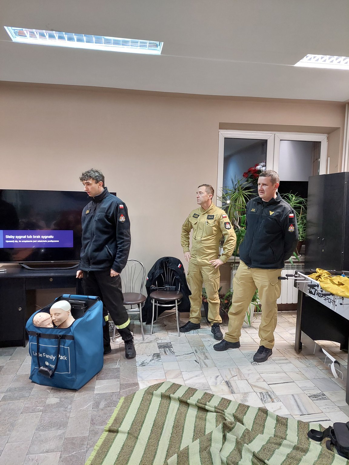 Lekcja Ratowania Życia – Zajęcia ze Strażakami w Bursie Szkolnej