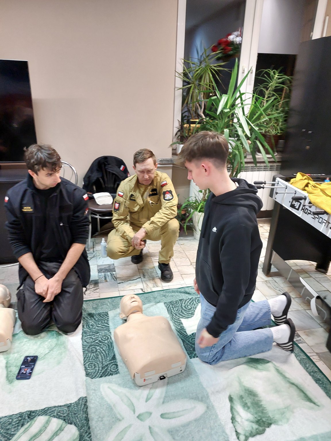 Lekcja Ratowania Życia – Zajęcia ze Strażakami w Bursie Szkolnej