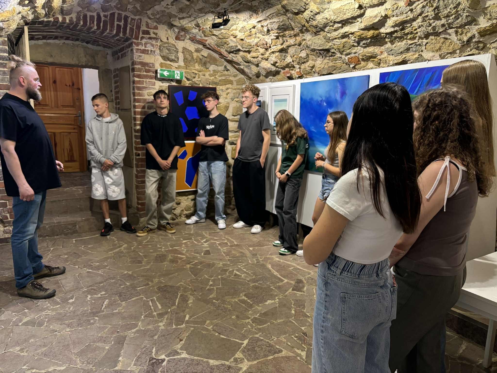 Spotkanie ze Sztuką – Wystawa „Barwy Małopolski” w Galerii u Jaksy